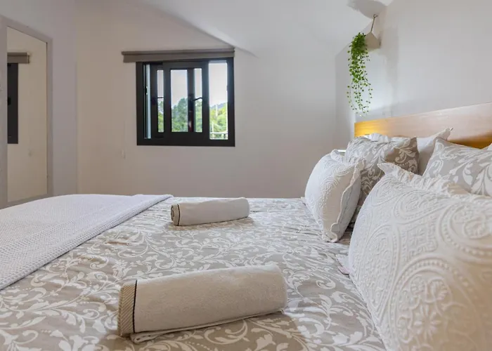 Apartament Ilha Natura Santana (Madeira)